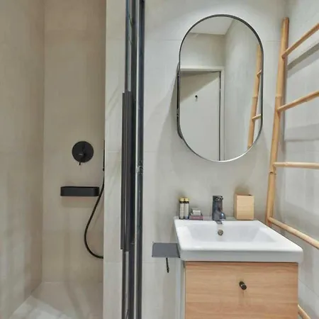 Modern - 1br-4p - Canal St-martin * Paris